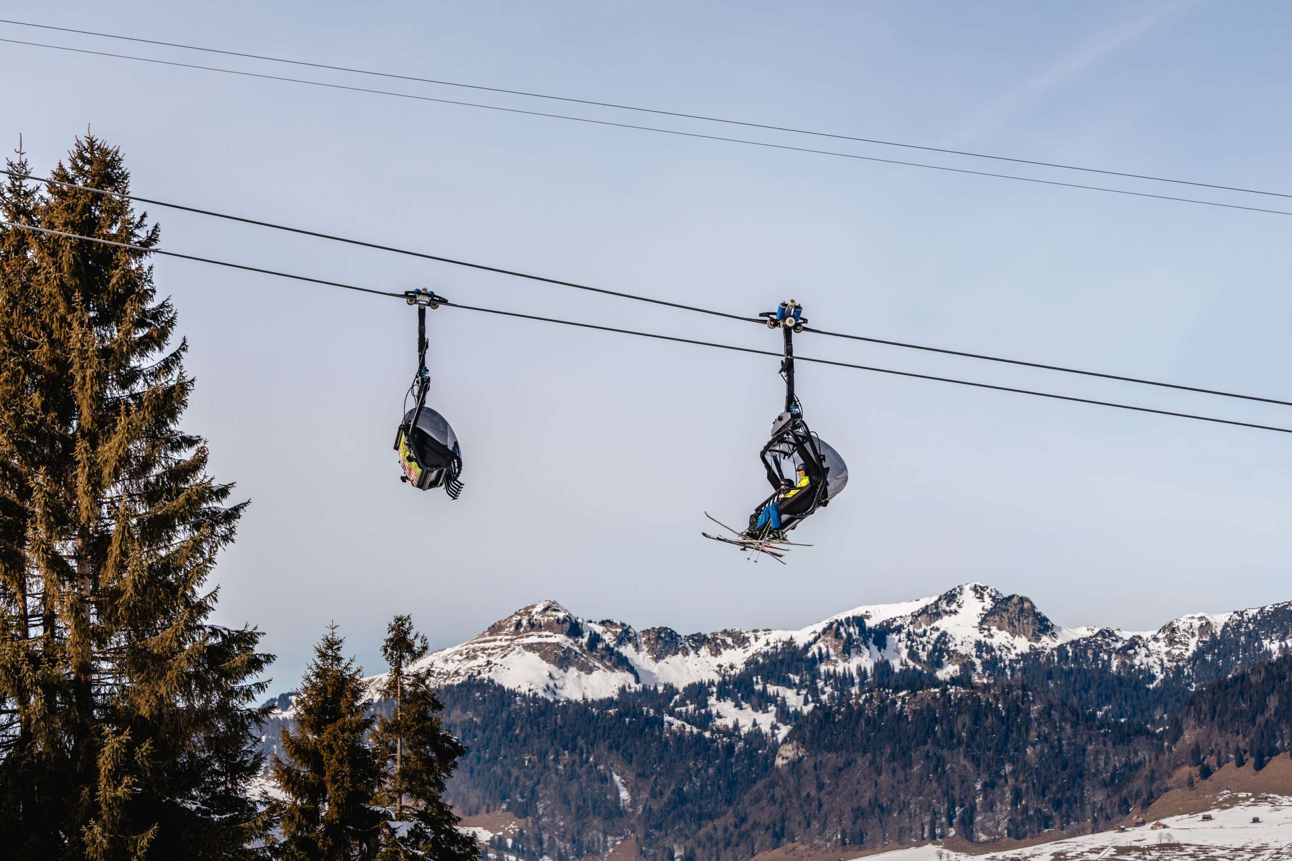 TT_2025_Familienskifahren_Wildhaus_041 Aktivität, Familie, Gamsalp, Gamserrugg, Kinder, Oberdorf, Obertoggenburg, Outdoor, Schnee, Schneesport, Sesselbahn, Ski, Sonnig, Tag, Toggenburg, Wildhaus