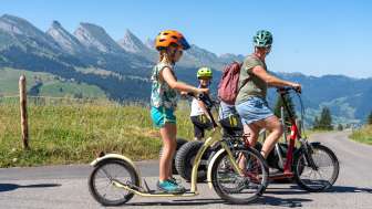 Trotti- und Monsterbikefahrt vom Gamplüt